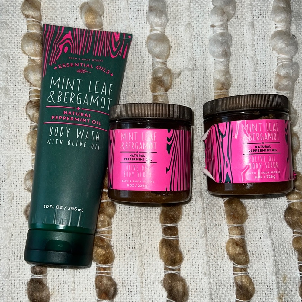 Mint Leaf & Bergamot Body Wash and Scrub (2)